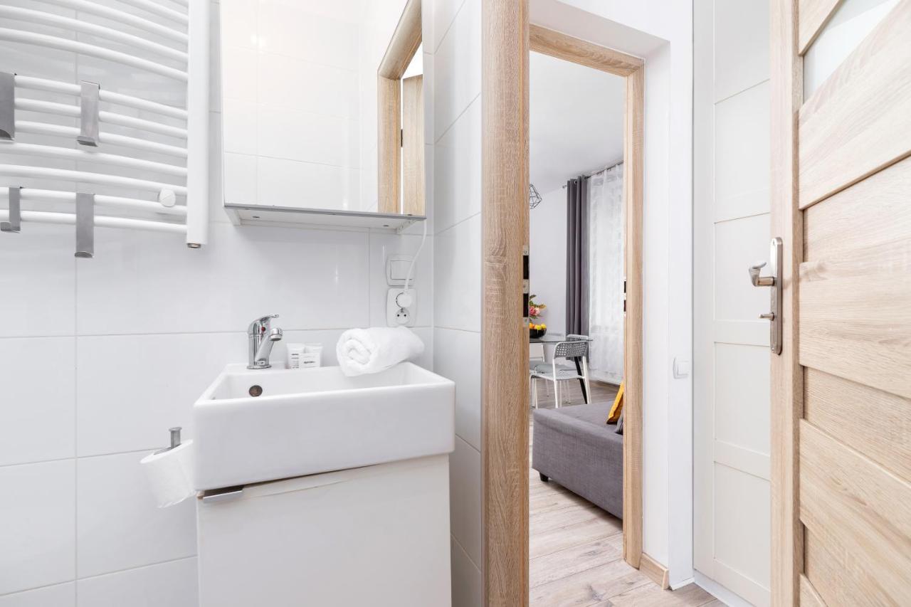 Apartment Bosacka Cracow By Noclegi Renters Cracóvia Exterior foto